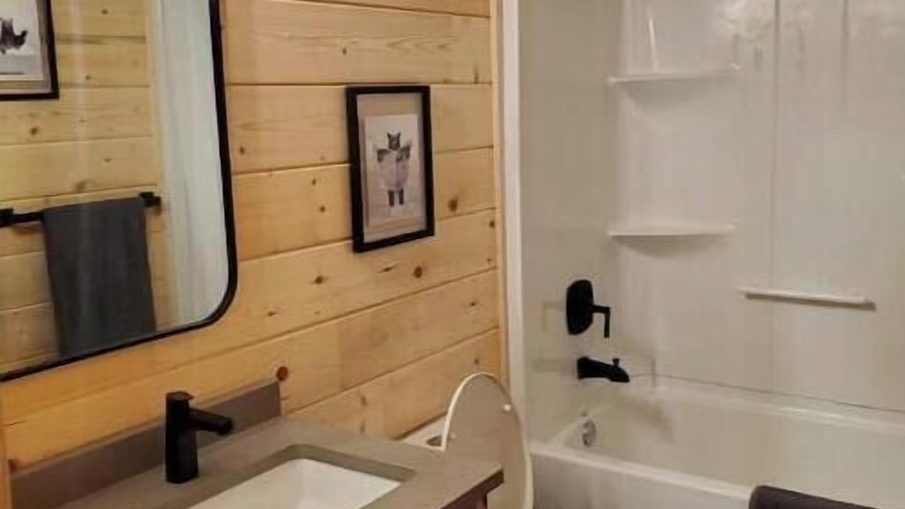 Photo of Bathroom in Northern Ontario