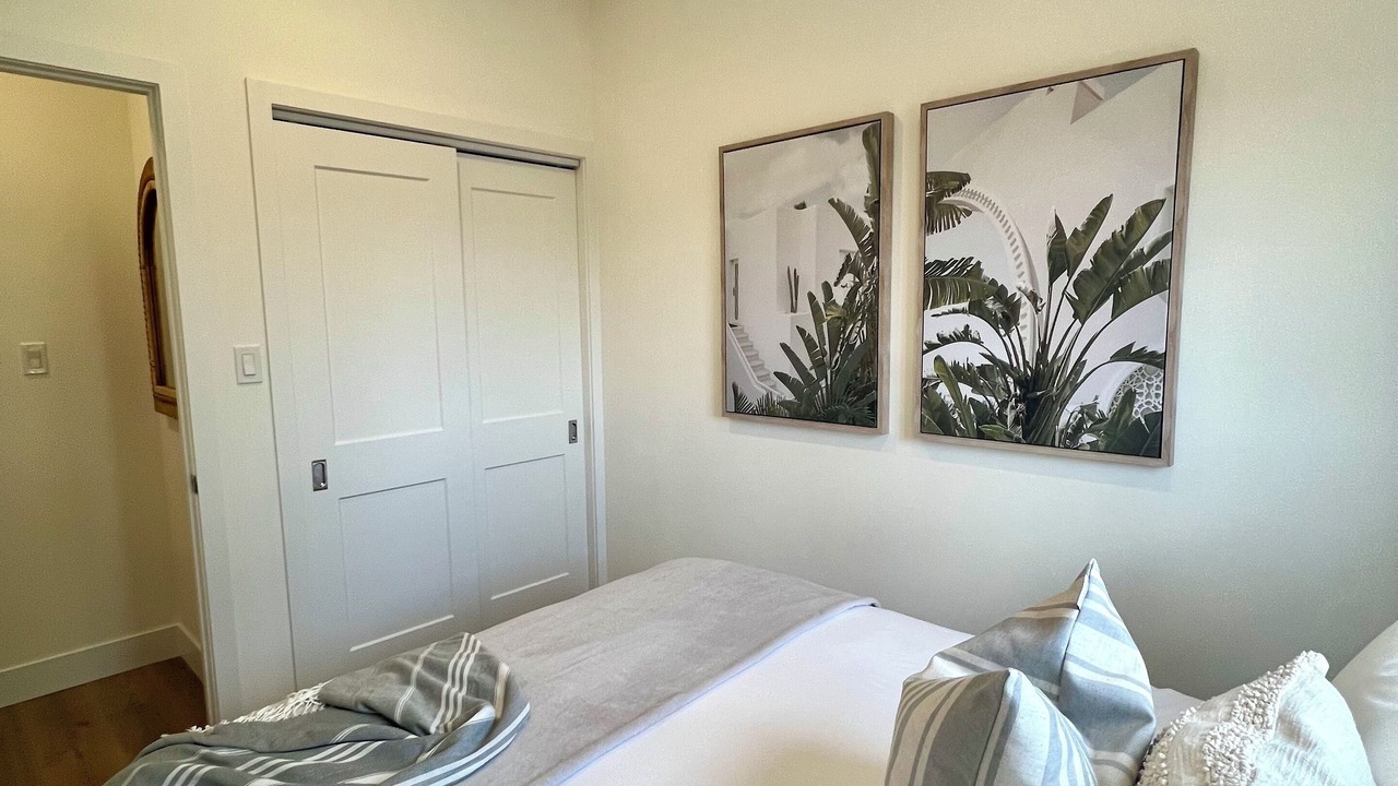 Photo of Bedroom in Grand Bend
