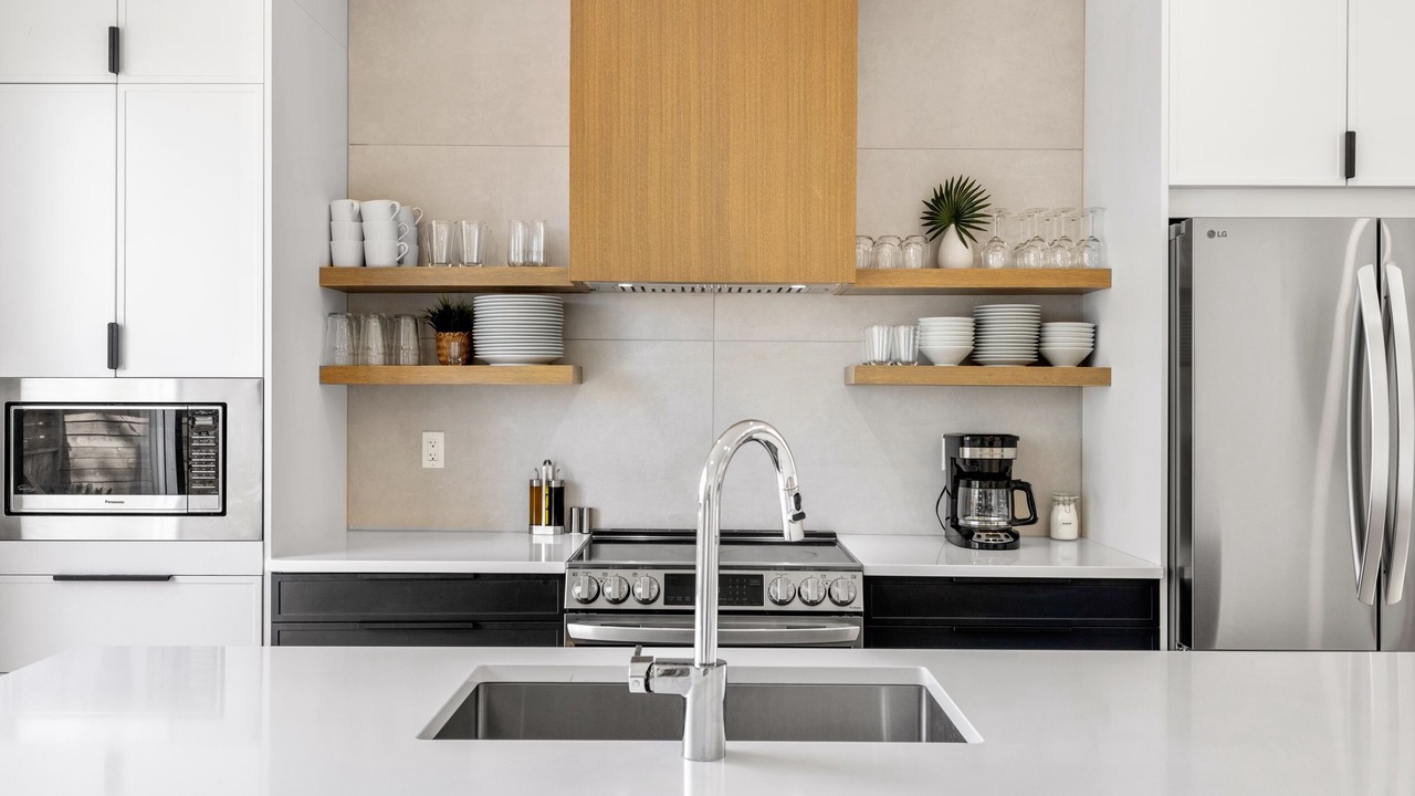 Photo of Kitchen in Grand Bend