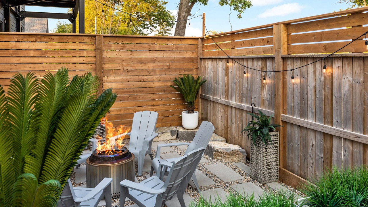 Photo of Patio Balcony in Grand Bend