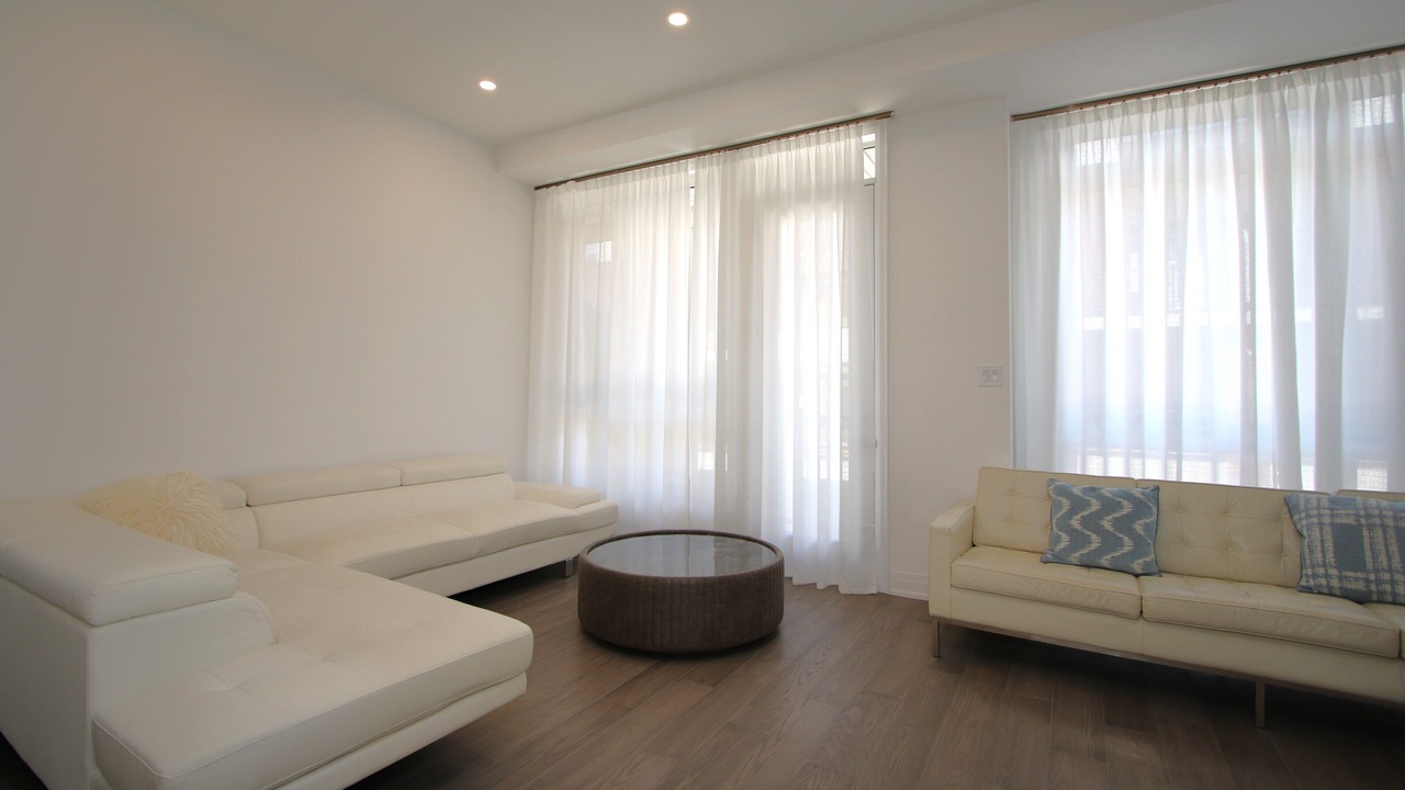 Photo of Livingroom in Richmond Hill