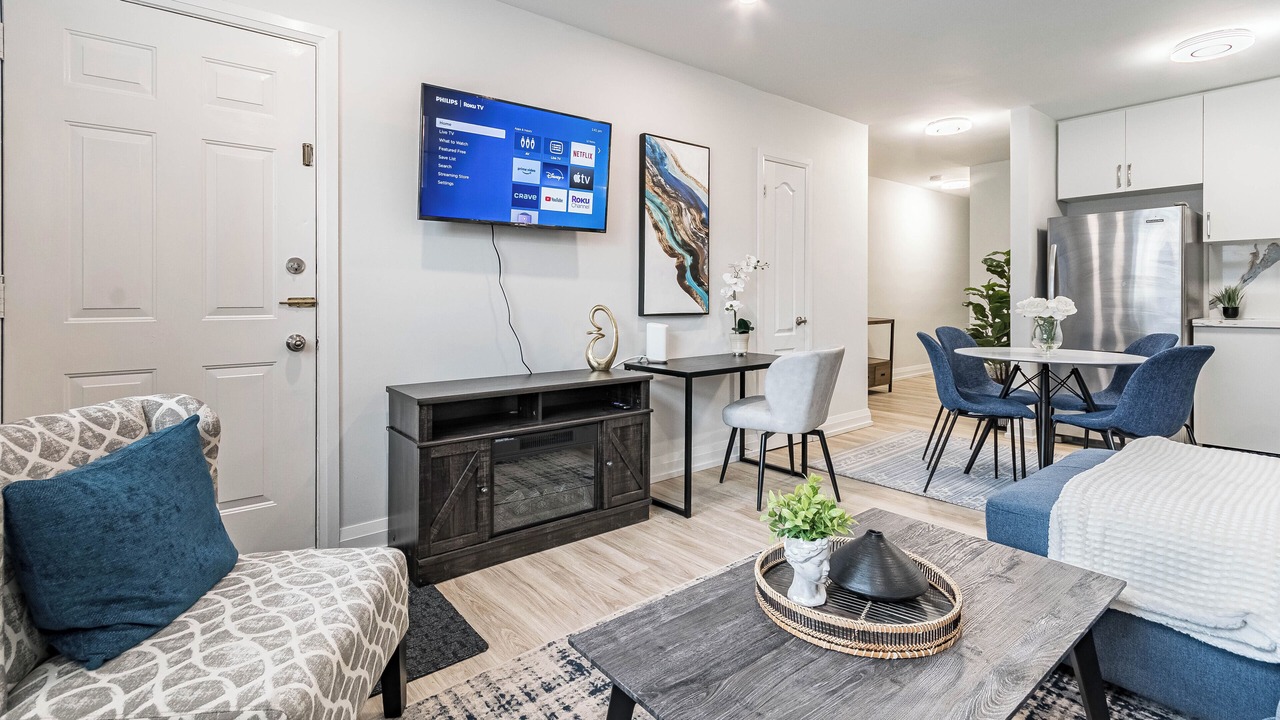 Photo of Livingroom in Port Credit
