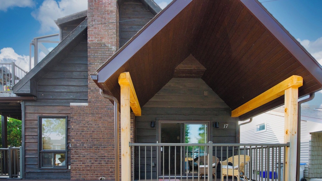 Photo of Patio Balcony in Grand Bend