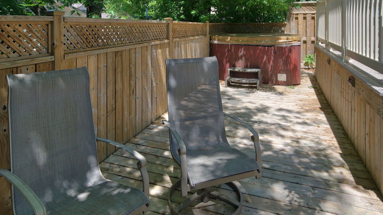 Photo of Patio Balcony in Grand Bend