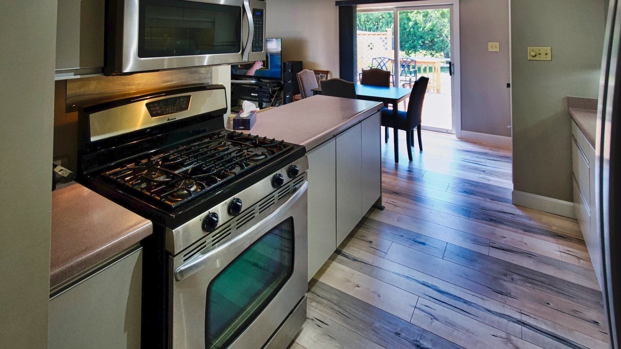 Photo of Kitchen in Grand Bend