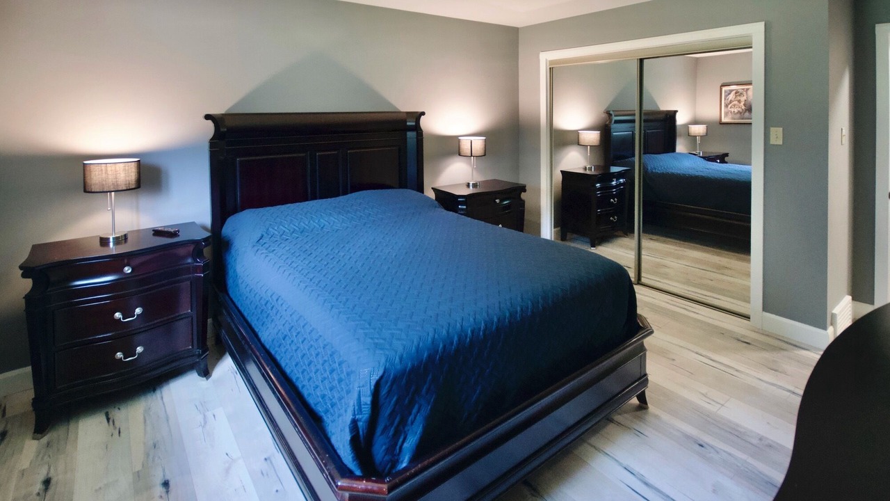 Photo of Bedroom in Grand Bend