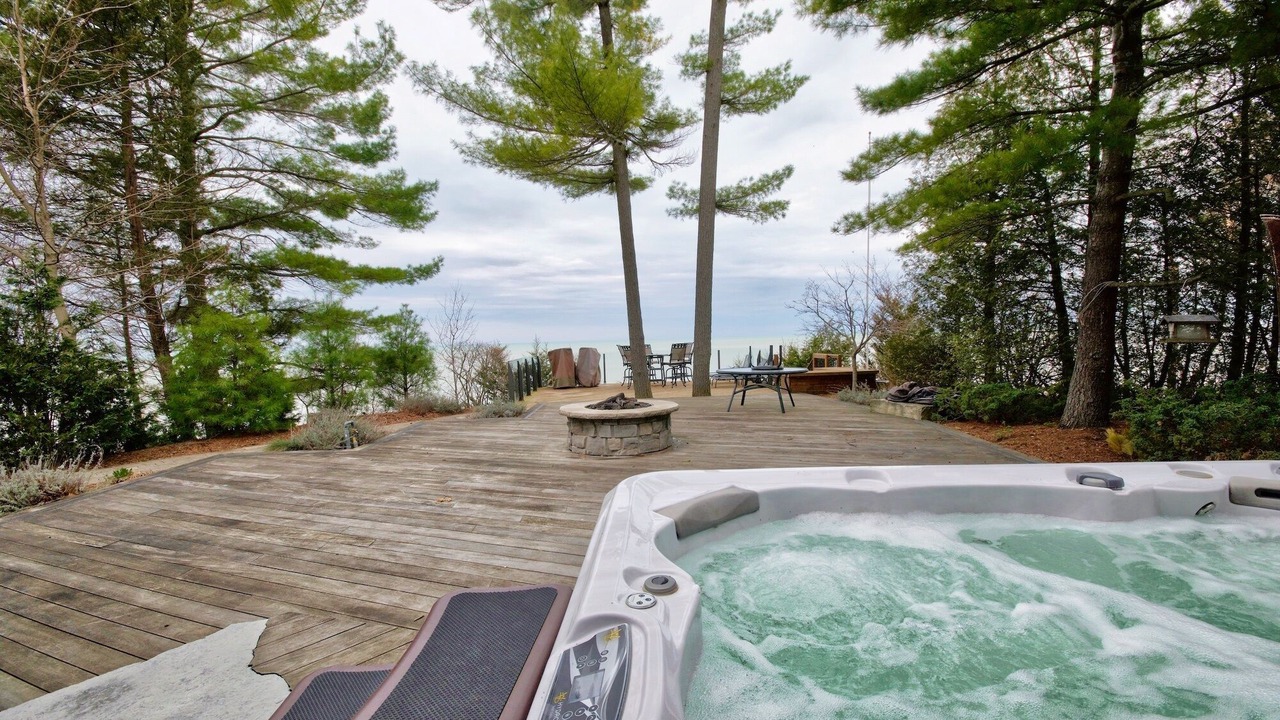 Photo of Patio Balcony in Grand Bend