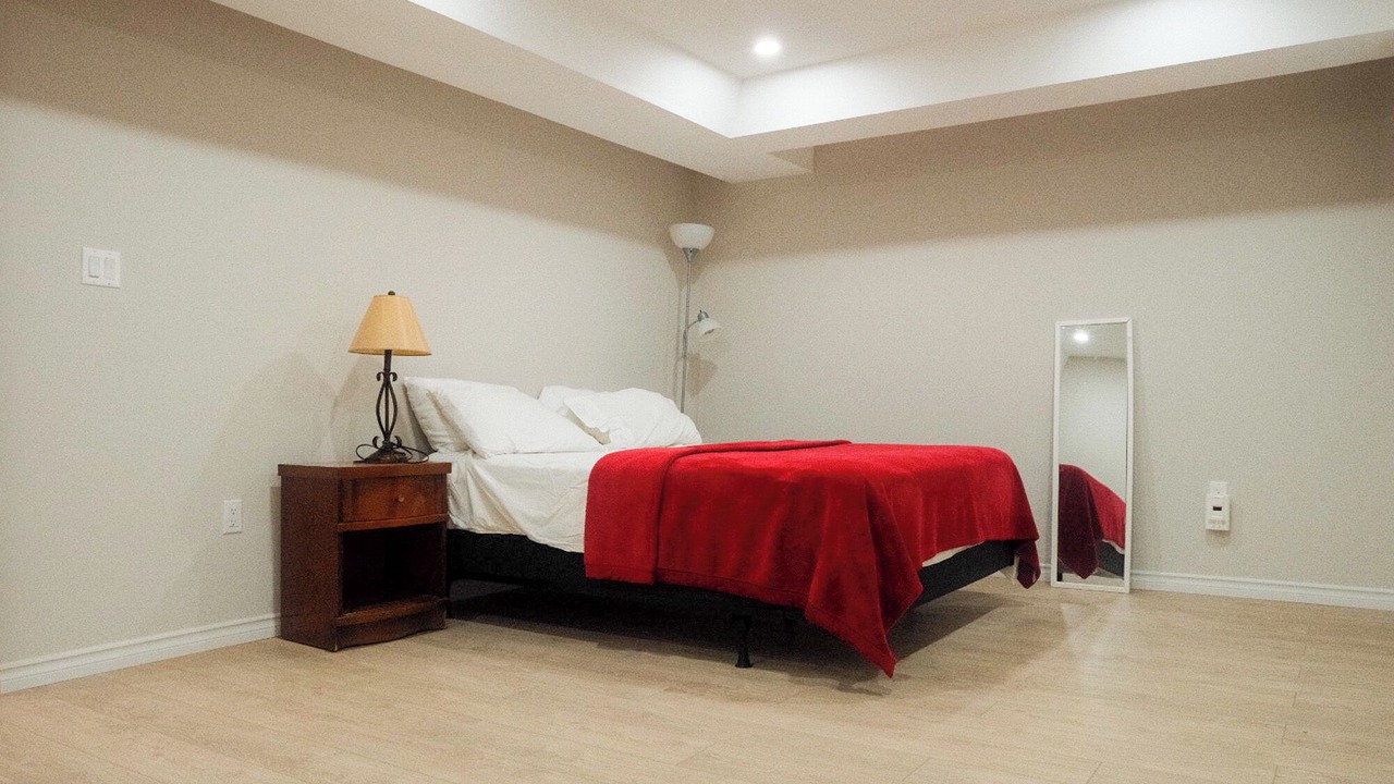 Photo of Bedroom in Grand Bend