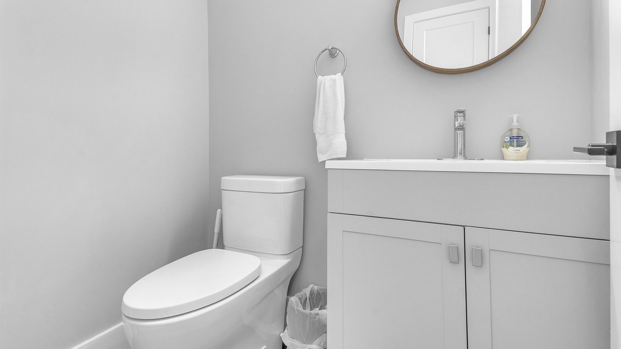 Photo of Bathroom in Grand Bend