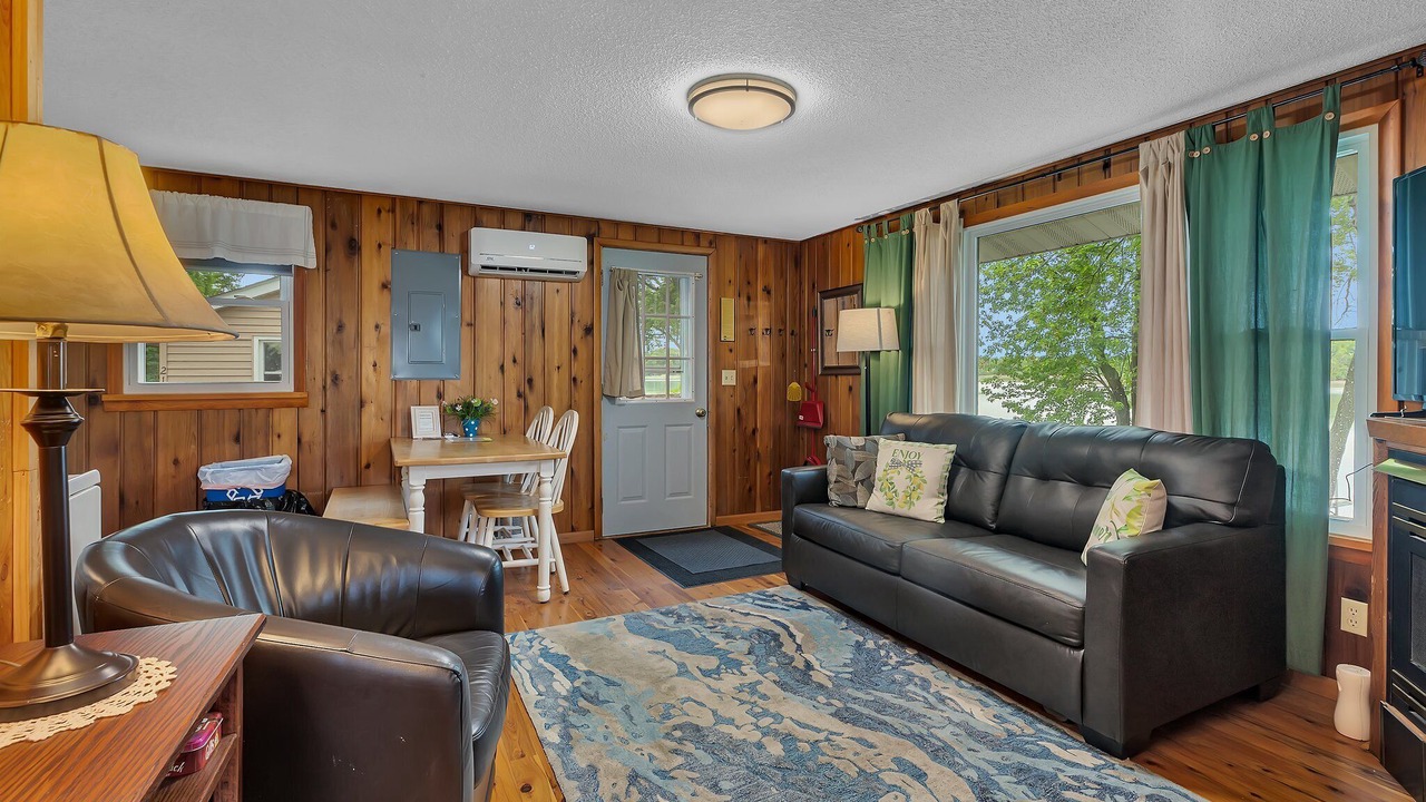 Photo of Livingroom in South Haven