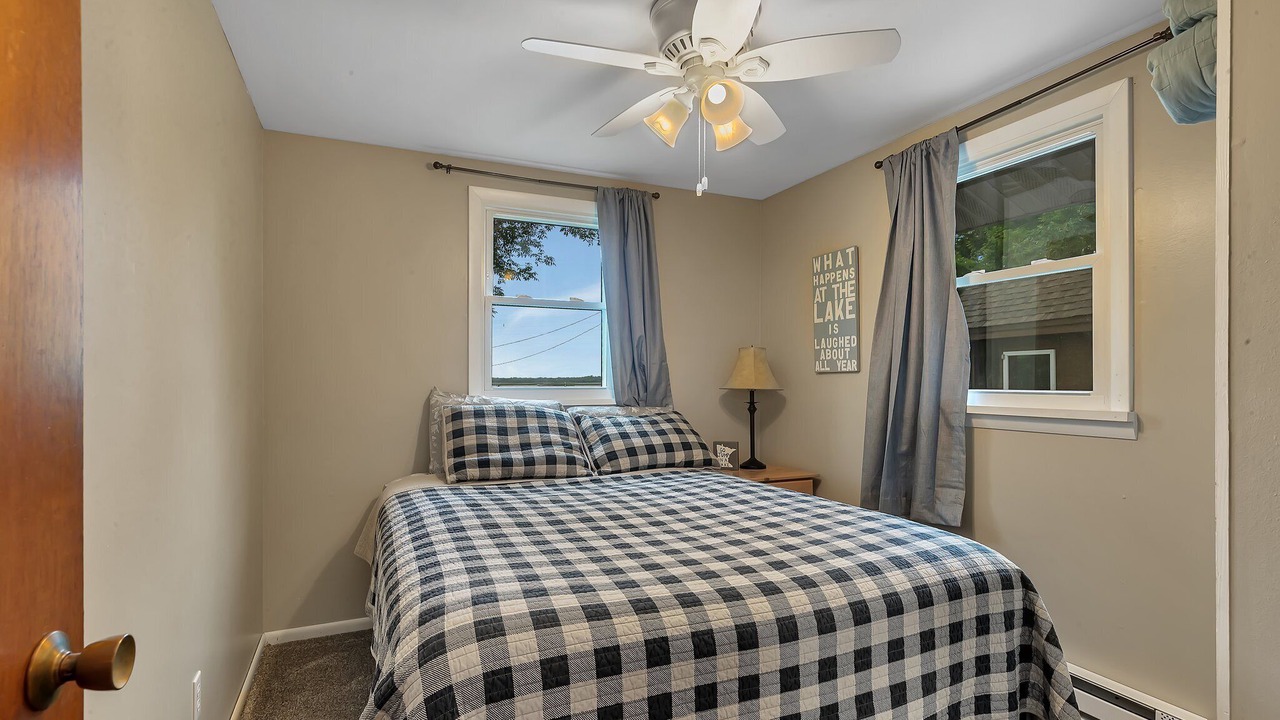 Photo of Bedroom in South Haven