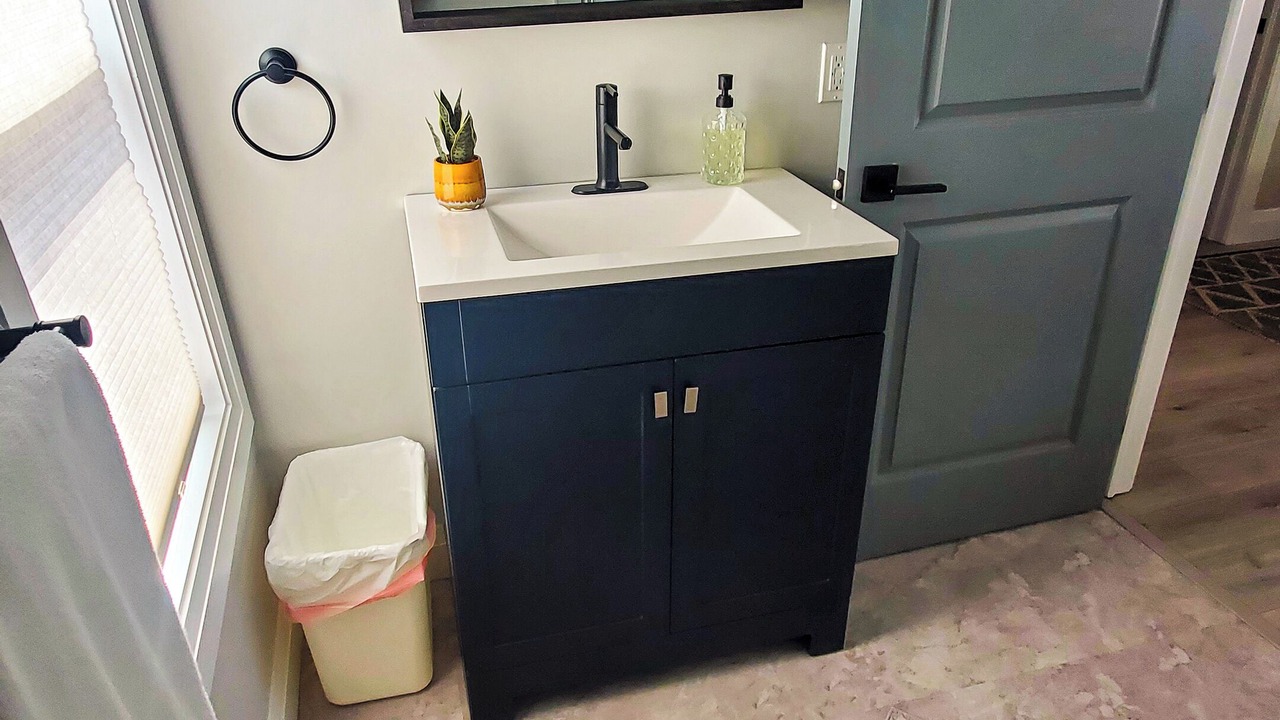 Photo of Bathroom in Grand Bend