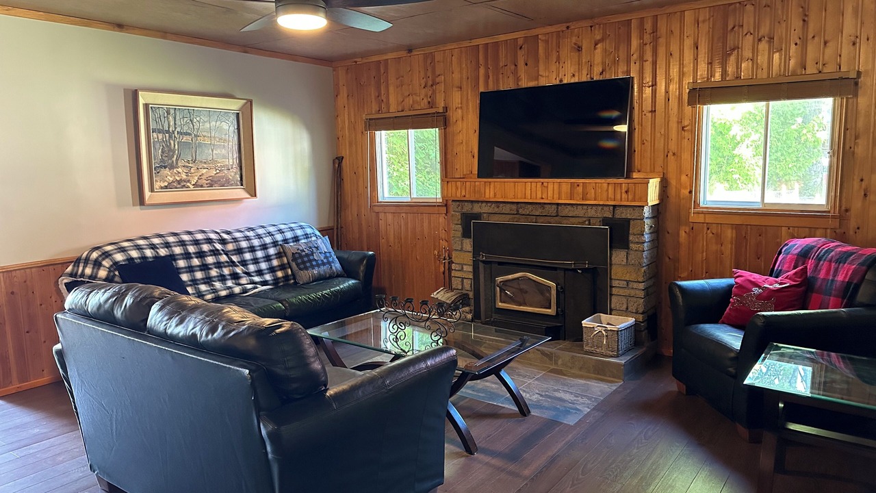 Photo of Livingroom in Algoma District