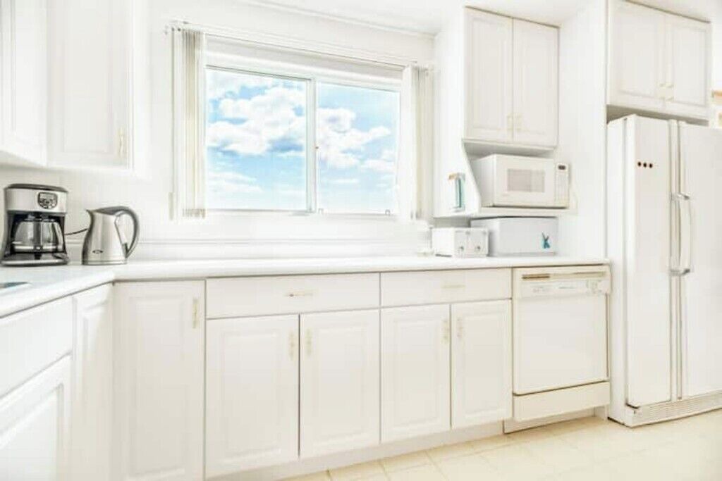 Photo of Kitchen in Unorganized Centre Parry Sound