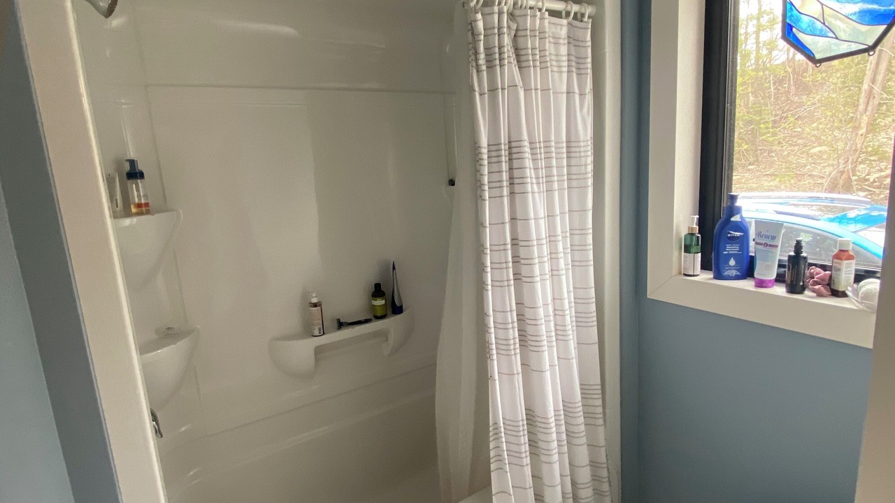 Photo of Bathroom in Georgian Bluffs