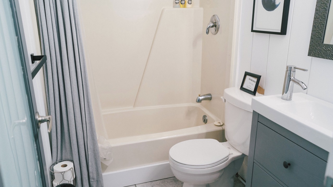 Photo of Bathroom in Picton