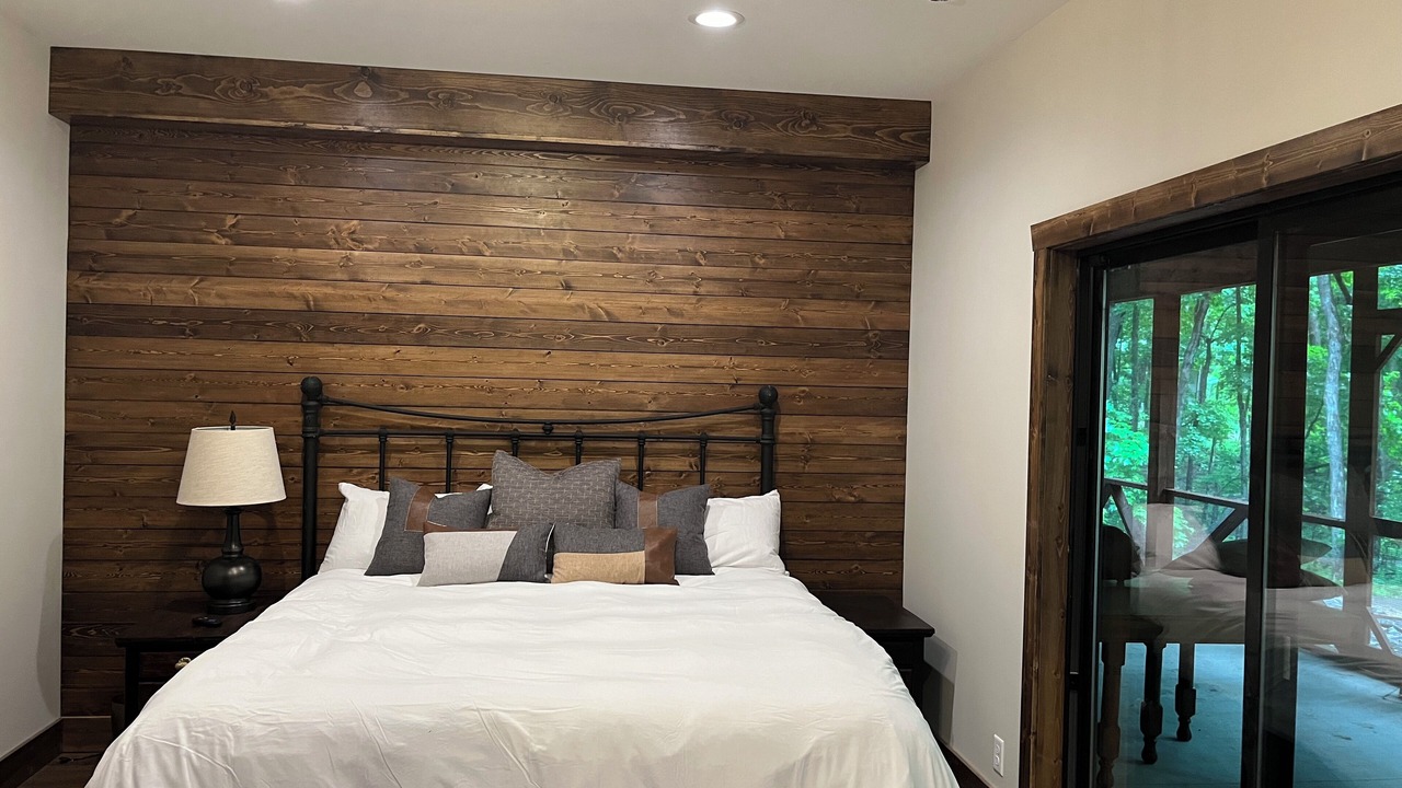 Photo of Bedroom in Deerwood