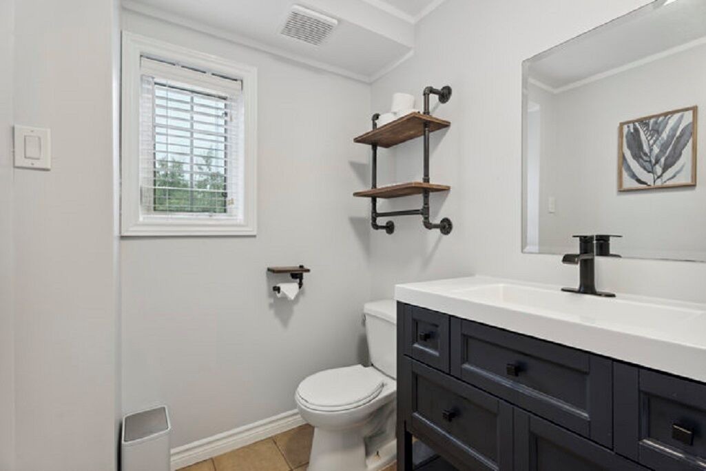 Photo of Bathroom in Port McNicoll