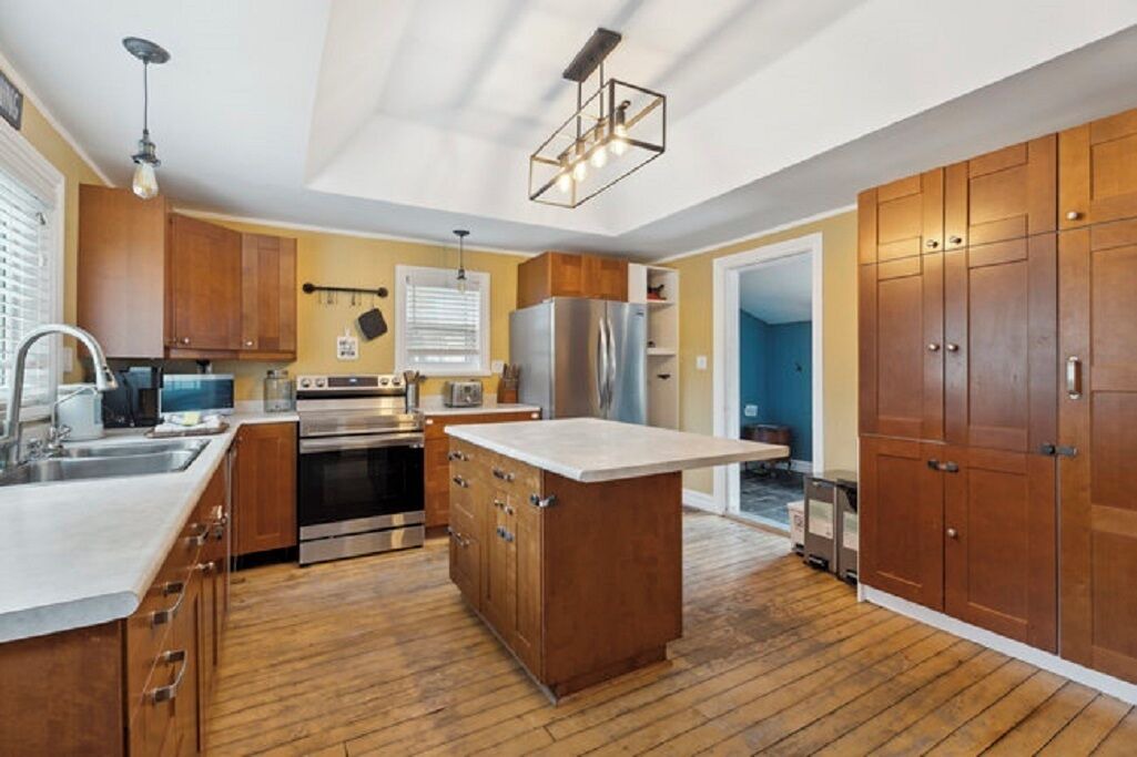 Photo of Kitchen in Port McNicoll