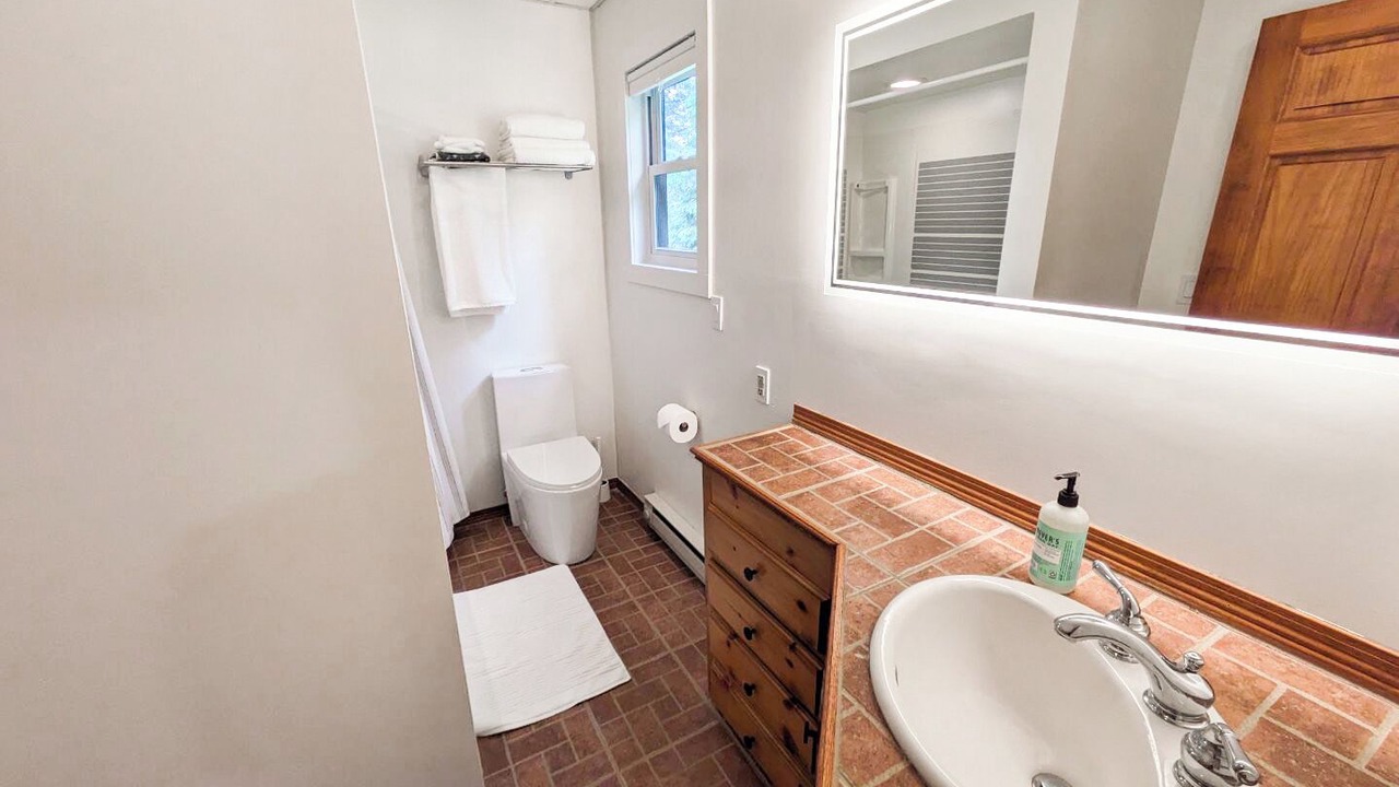 Photo of Bathroom in Saginaw