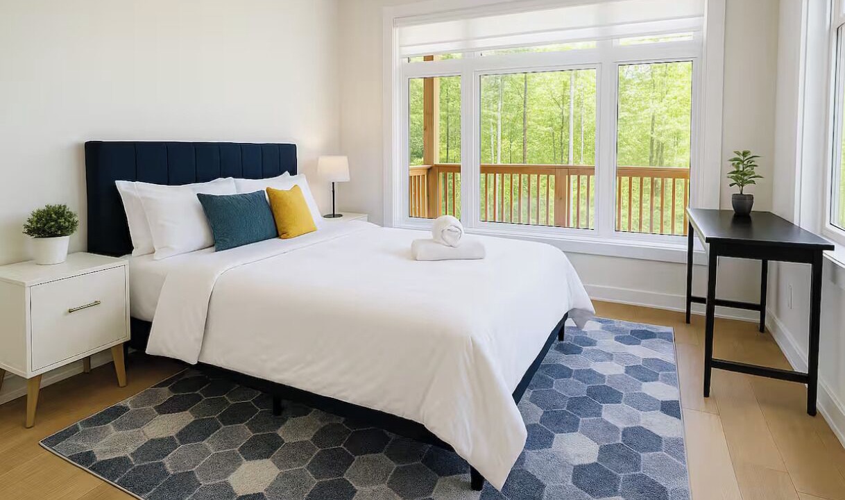 Photo of Bedroom in Lake of Bays