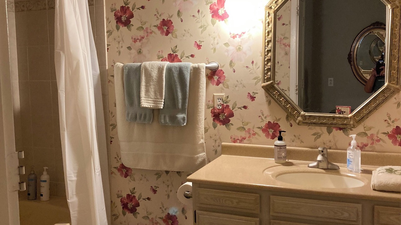 Photo of Bathroom in Litchfield