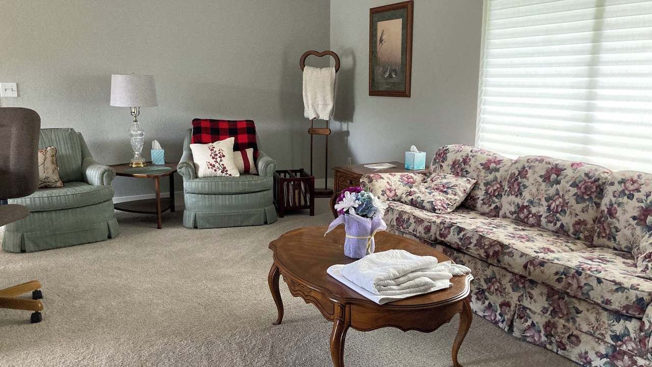 Photo of Livingroom in Litchfield