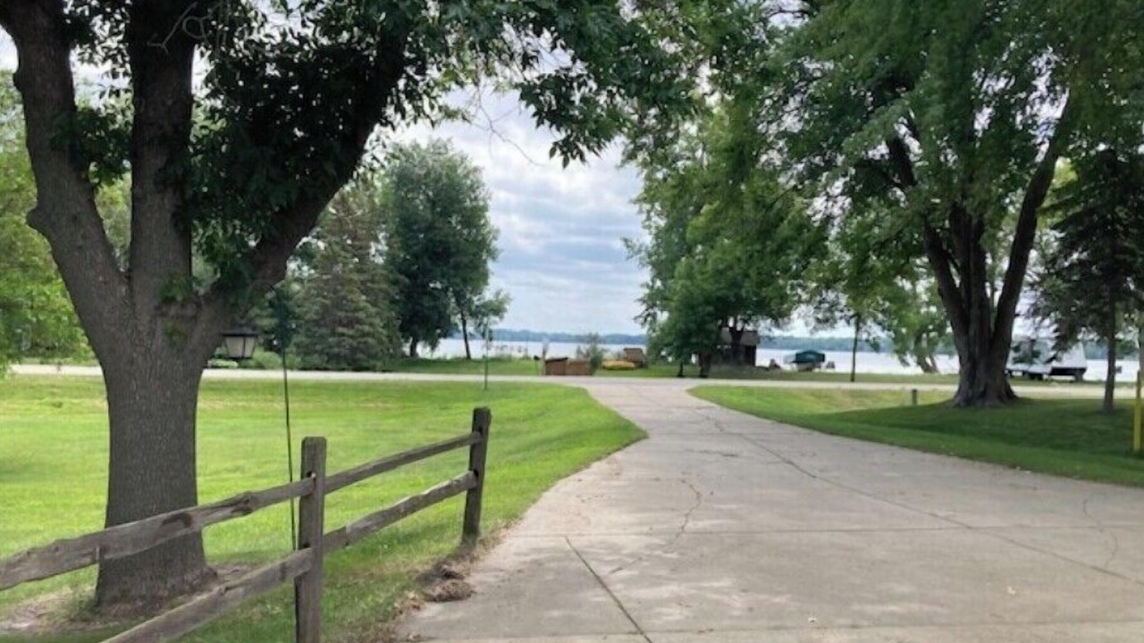 Photo of Others in Litchfield