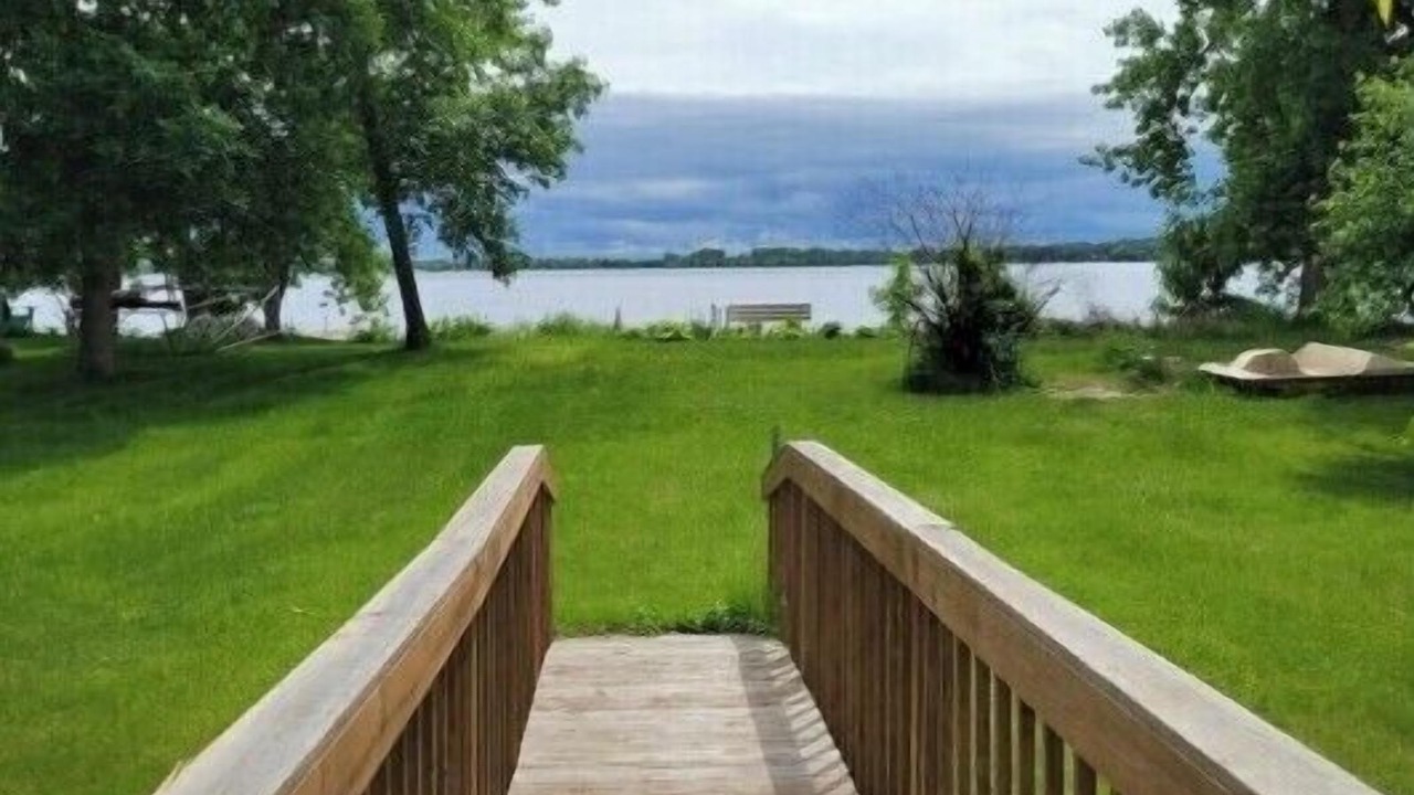 Photo of Outdoor in Litchfield