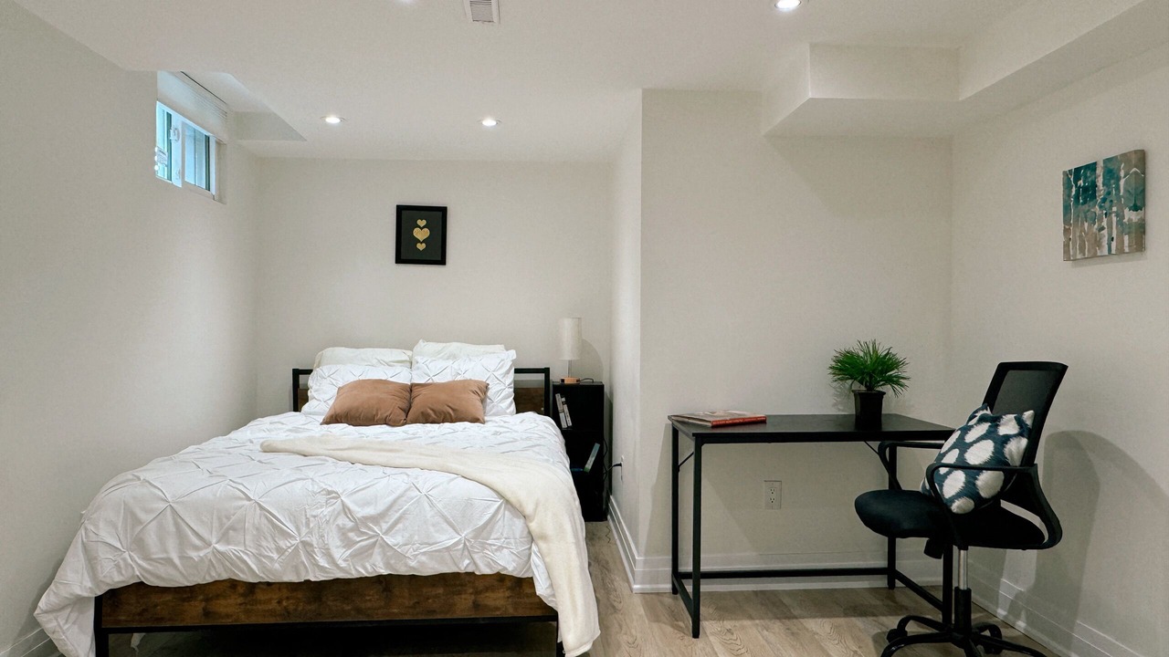 Photo of Bedroom in York Regional Municipality