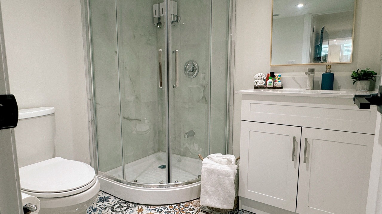 Photo of Bathroom in York Regional Municipality