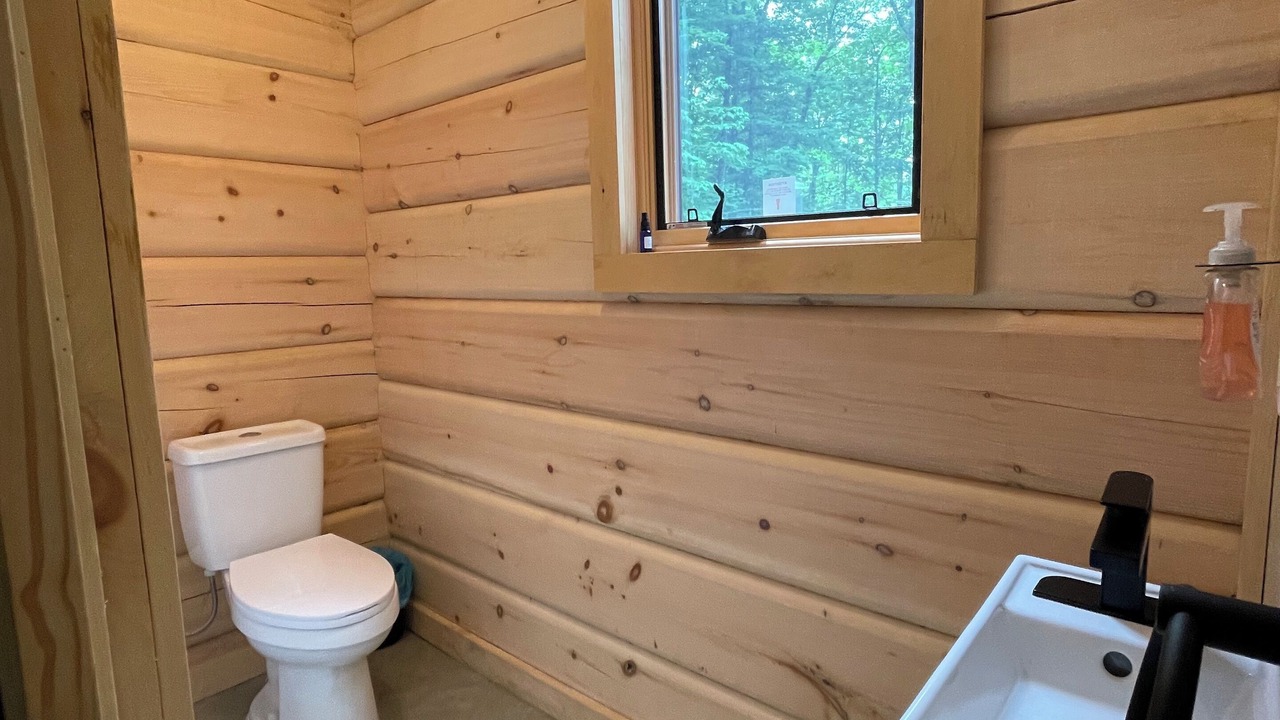 Photo of Bathroom in Faraday