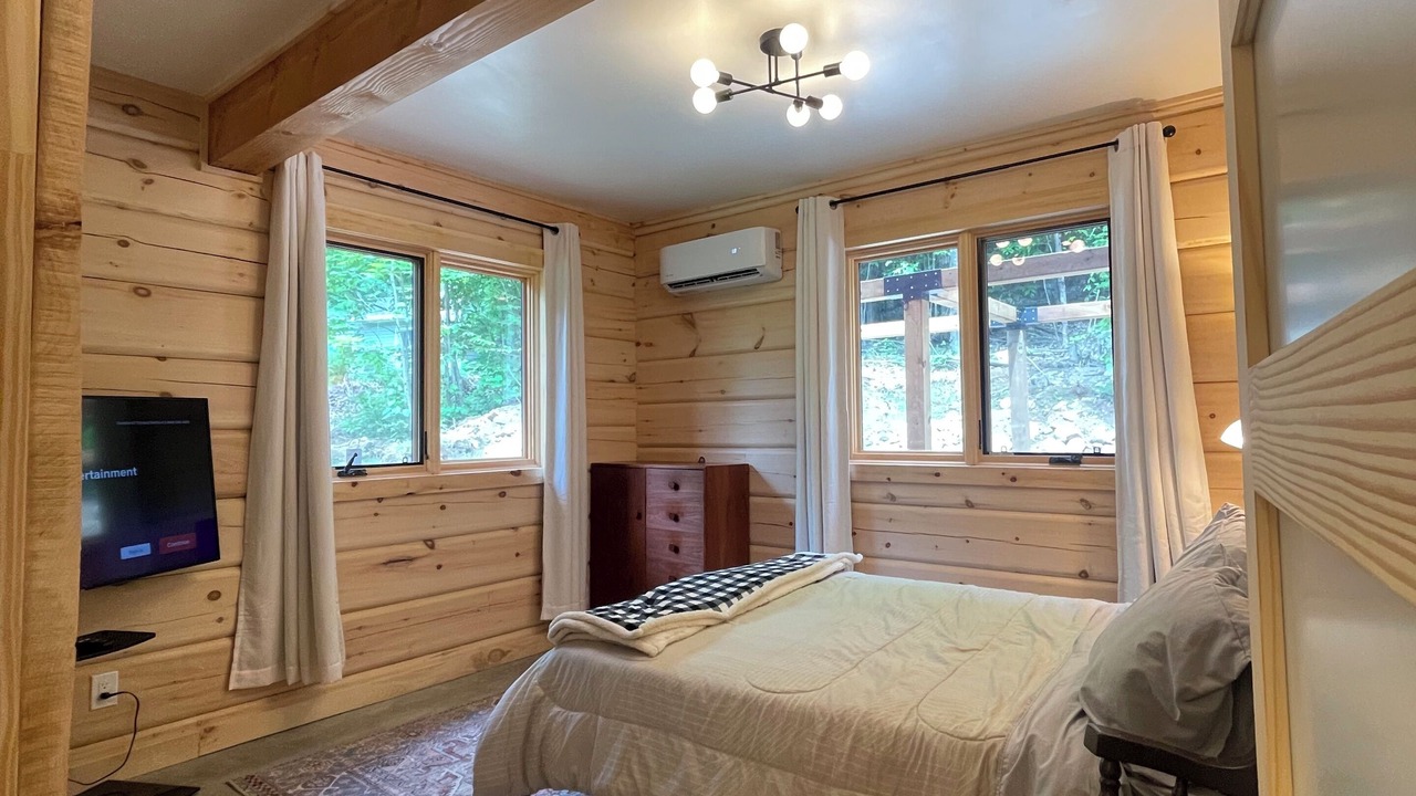 Photo of Bedroom in Faraday