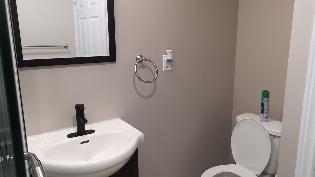 Photo of Bathroom in Hagersville