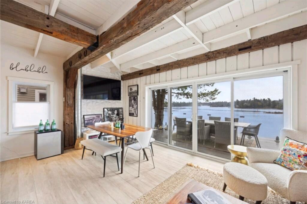 Photo of Livingroom in Ivy Lea