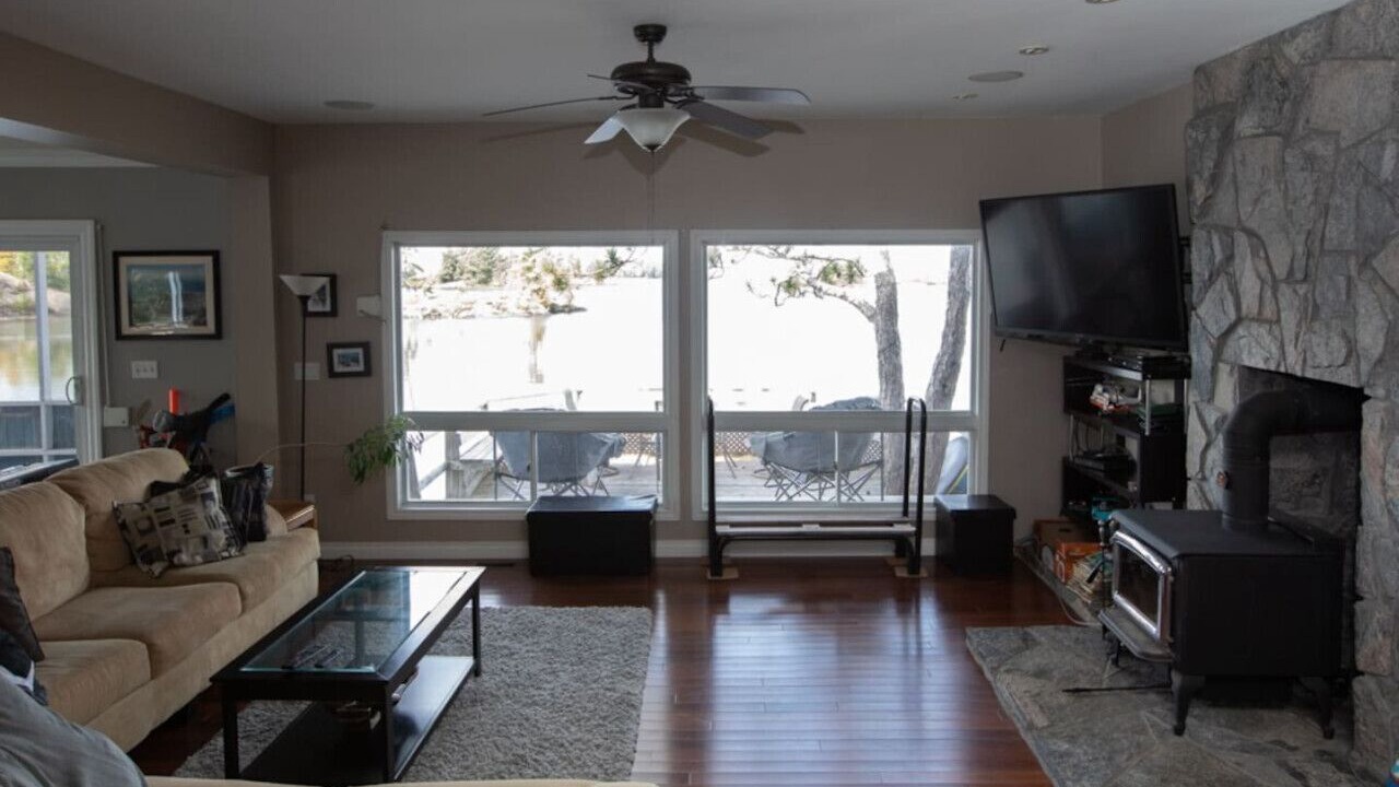 Photo of Livingroom in Nipissing
