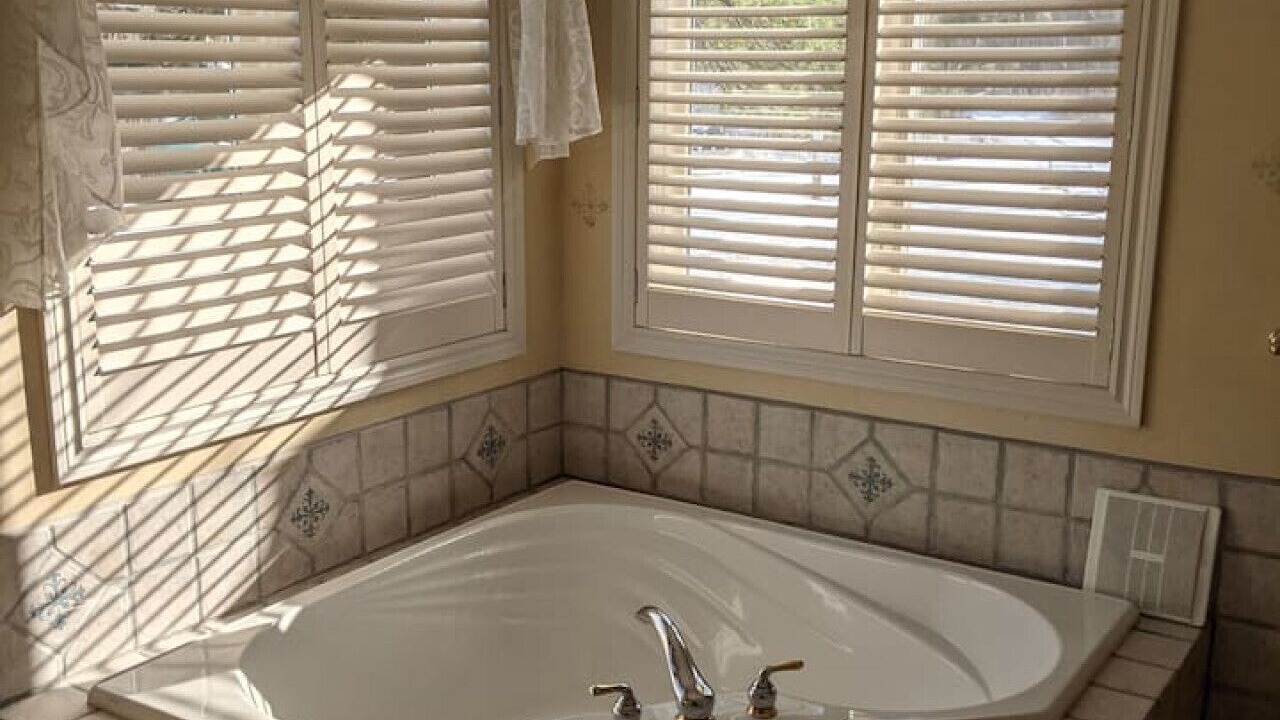 Photo of Bathroom in Nipissing