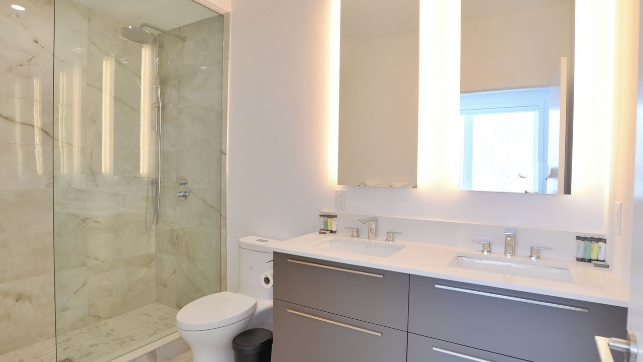 Photo of Bathroom in Gravenhurst