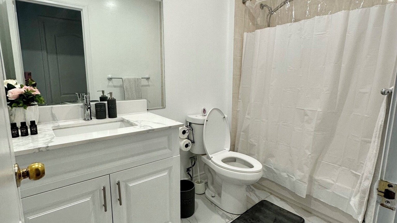 Photo of Bathroom in East Credit