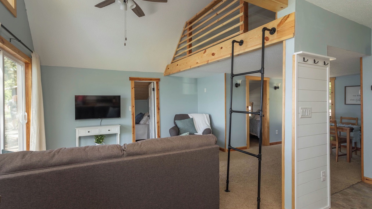 Photo of Bedroom in Alexandria