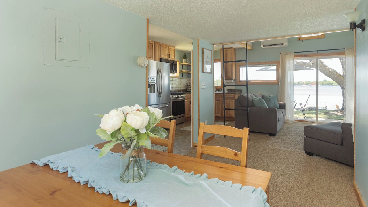 Photo of Livingroom in Alexandria