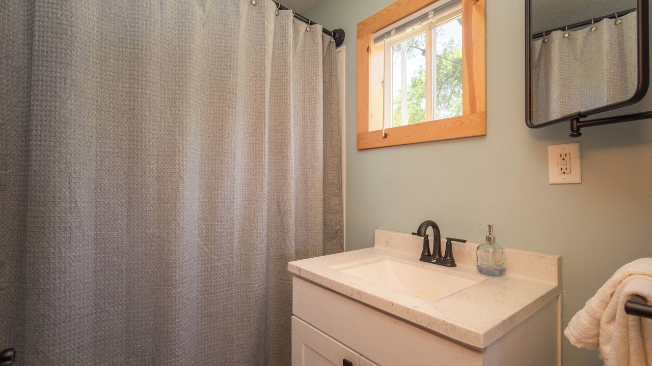 Photo of Bathroom in Alexandria