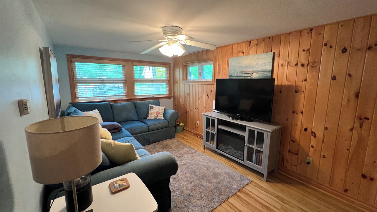 Photo of Livingroom in Sherkston