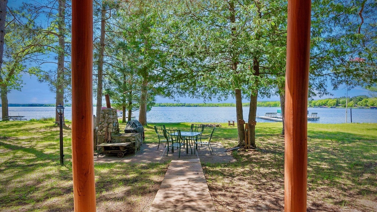 Photo of Patio Balcony in Pequot Lakes