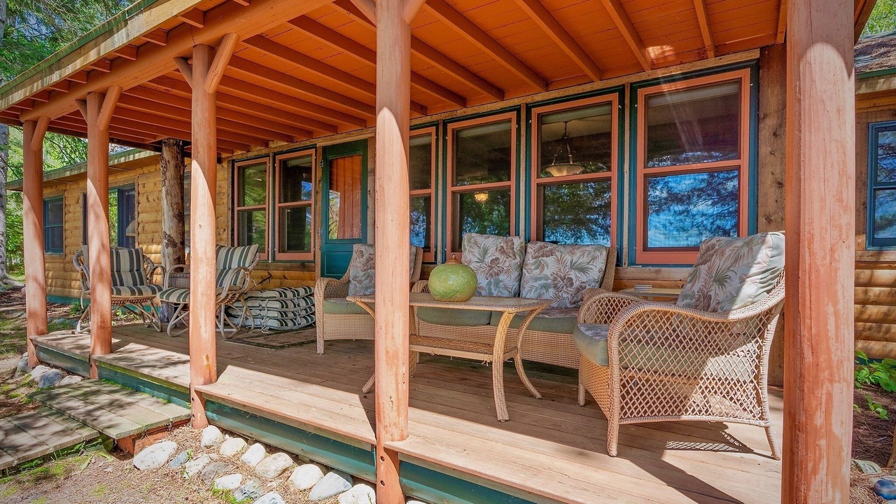Photo of Patio Balcony in Pequot Lakes