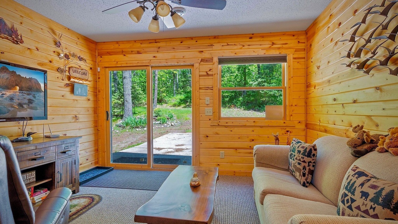 Photo of Livingroom in Pequot Lakes