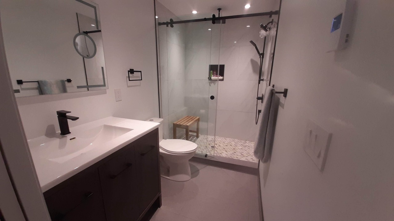 Photo of Bathroom in North Kawartha