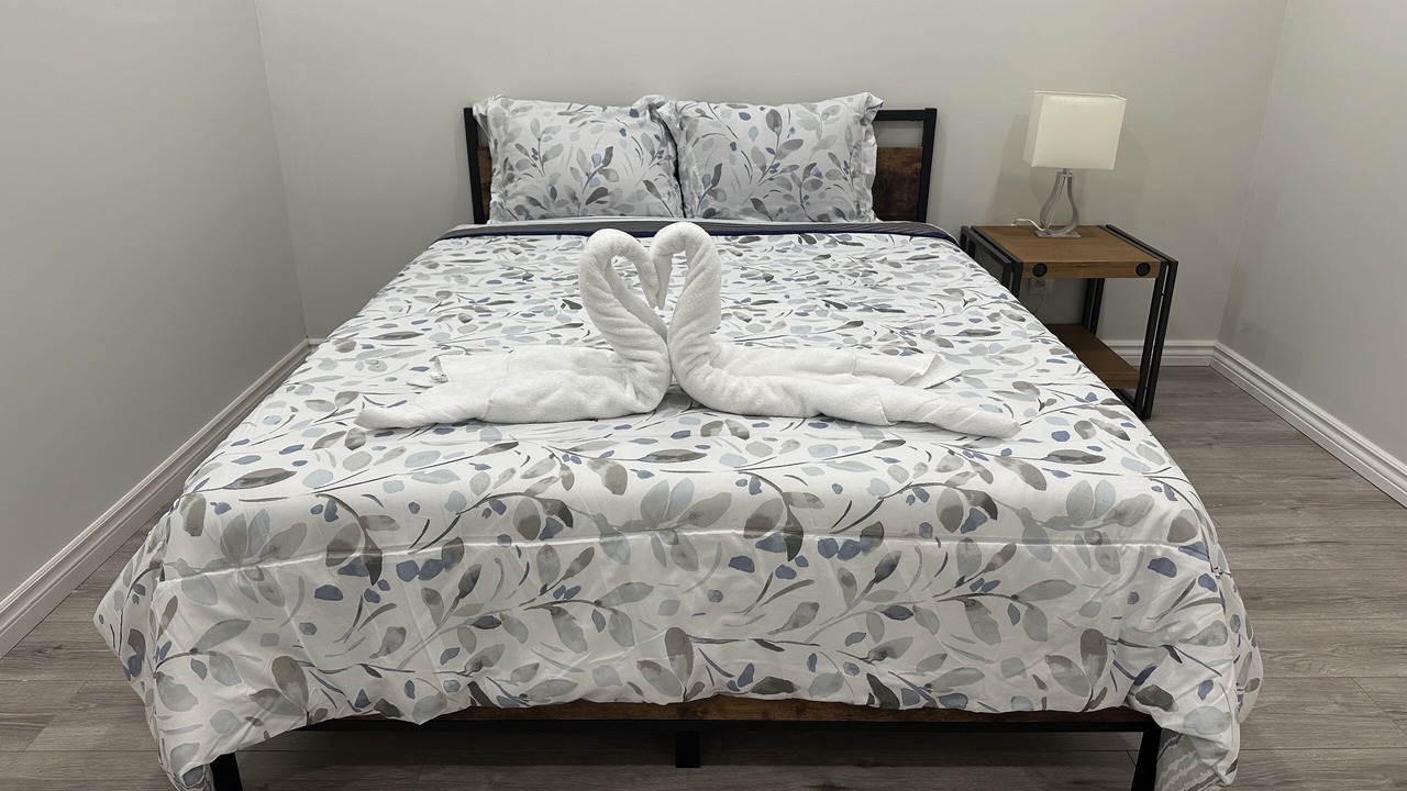 Photo of Bedroom in Bayview Village