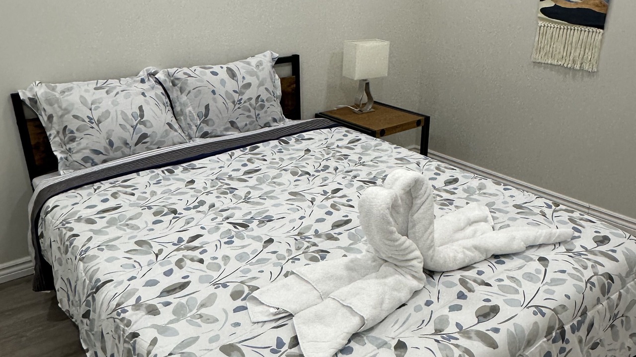 Photo of Bedroom in Bayview Village