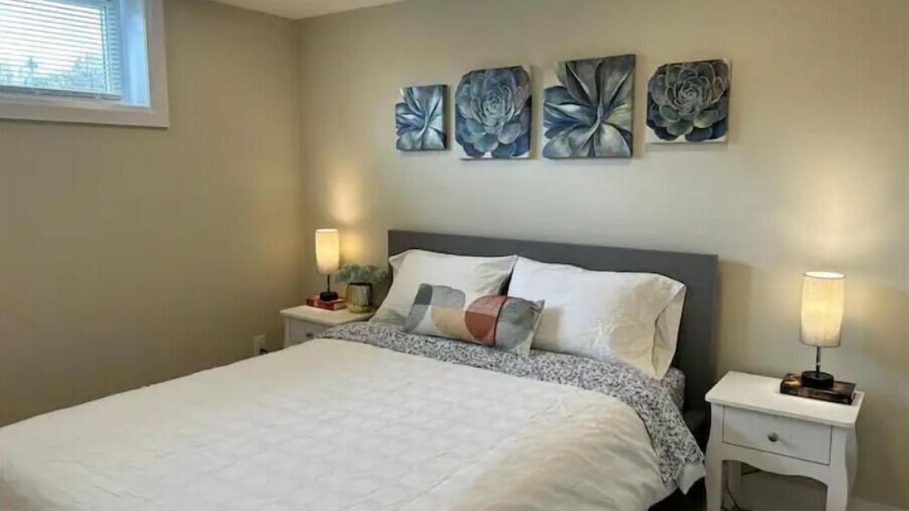 Photo of Bedroom in Lakeview